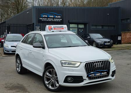 AUDI Q3 2.0 TDI S line