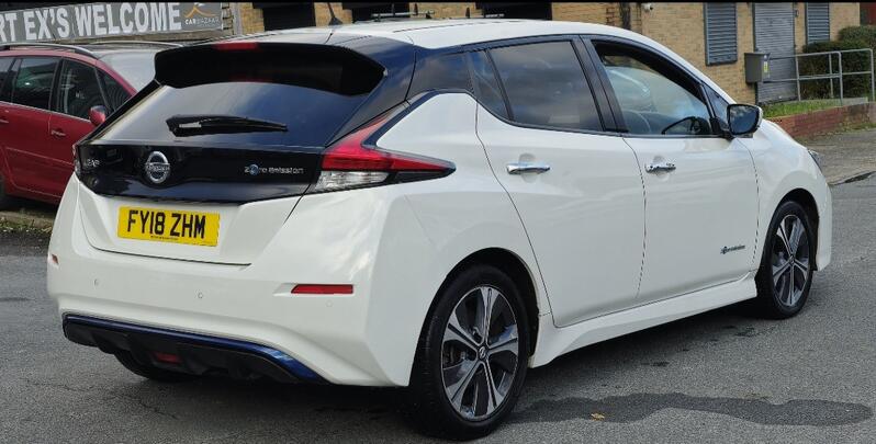 NISSAN LEAF