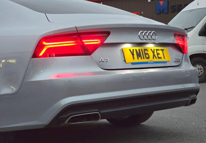 AUDI A7