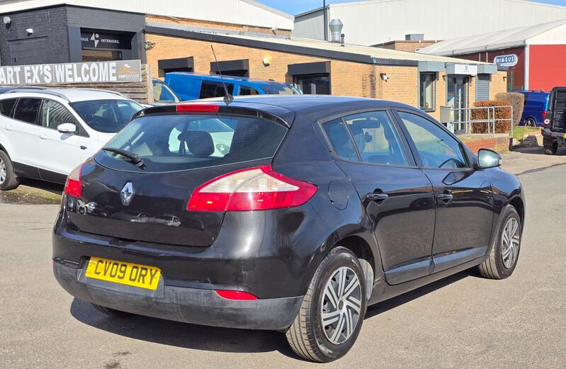 RENAULT MEGANE