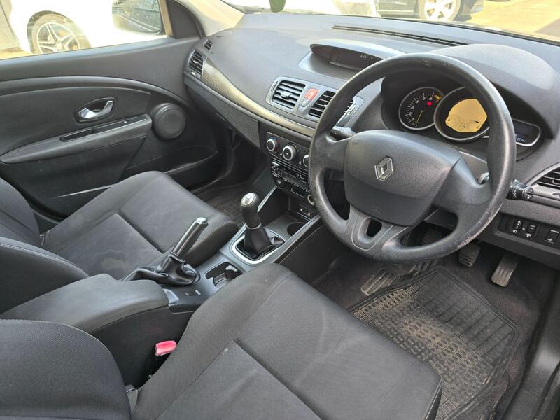 RENAULT MEGANE