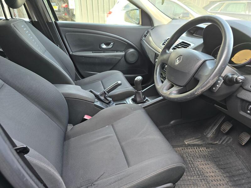 RENAULT MEGANE